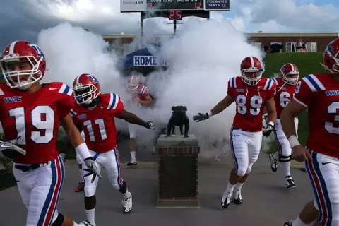 USM at Tech FB