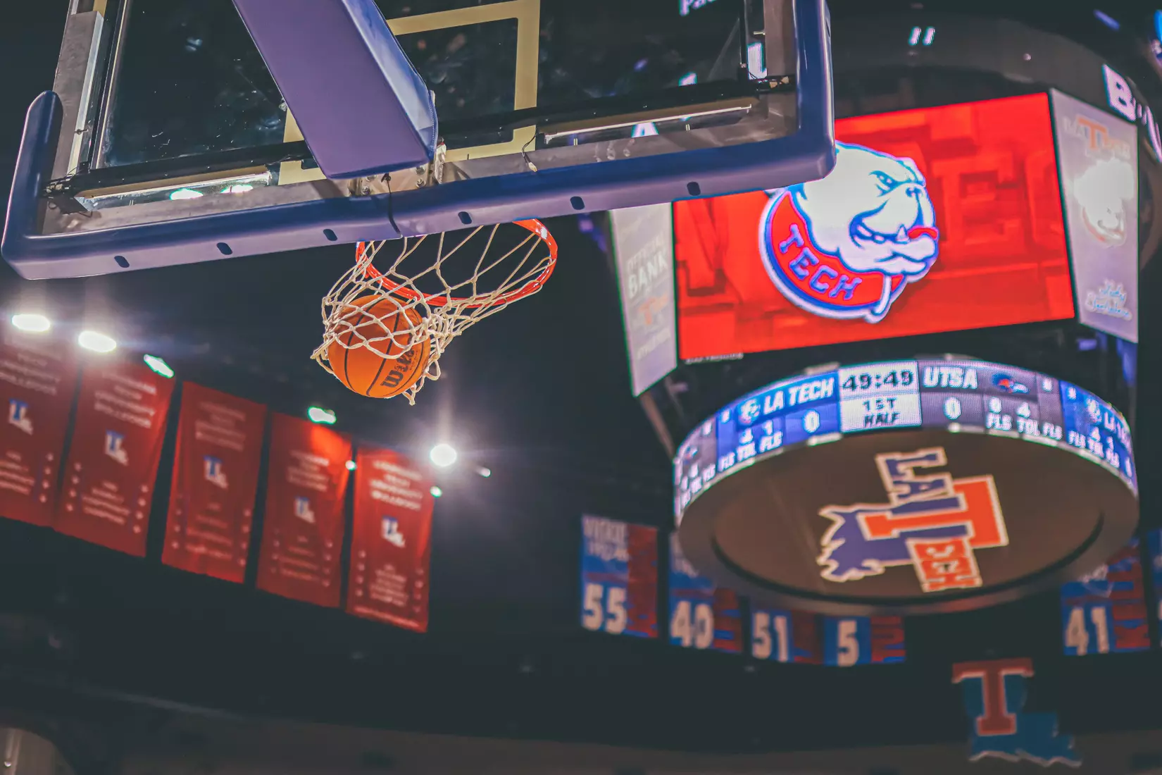 Bulldogs defeat Roadrunners, 91-69