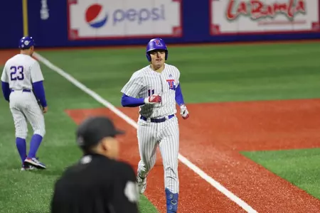 Tech 7, Wichita State 3