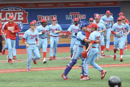 Tech 5, Wichita State 3