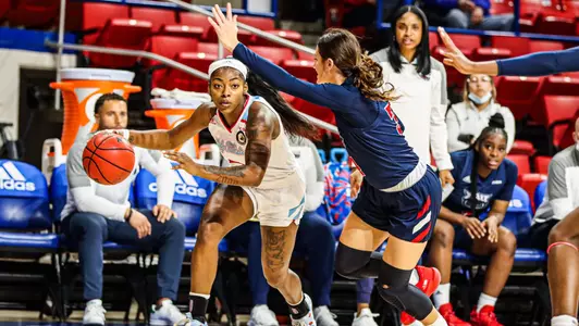 Keiunna Walker Drives vs FAU