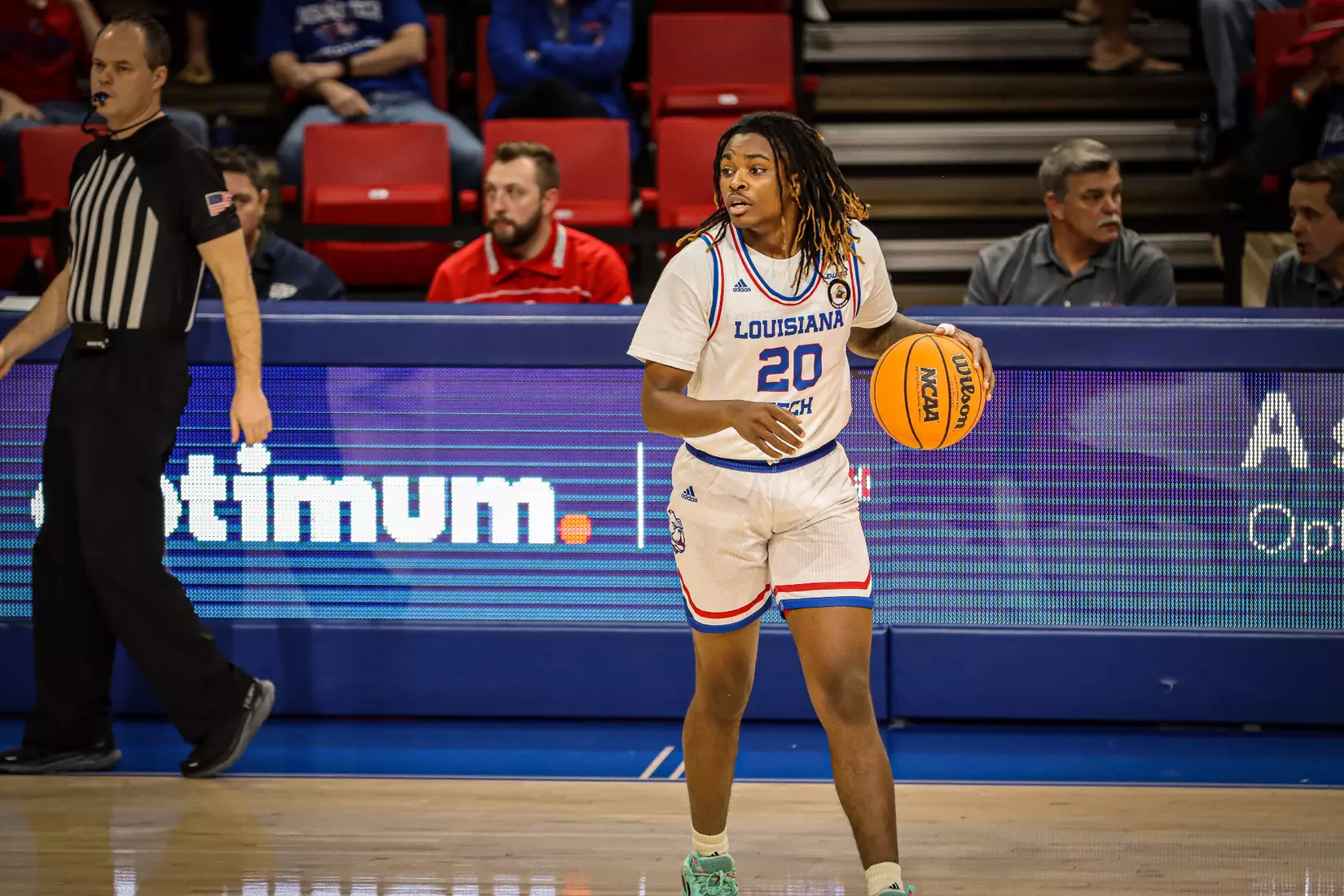 Bulldogs defeat Miners, 60-58