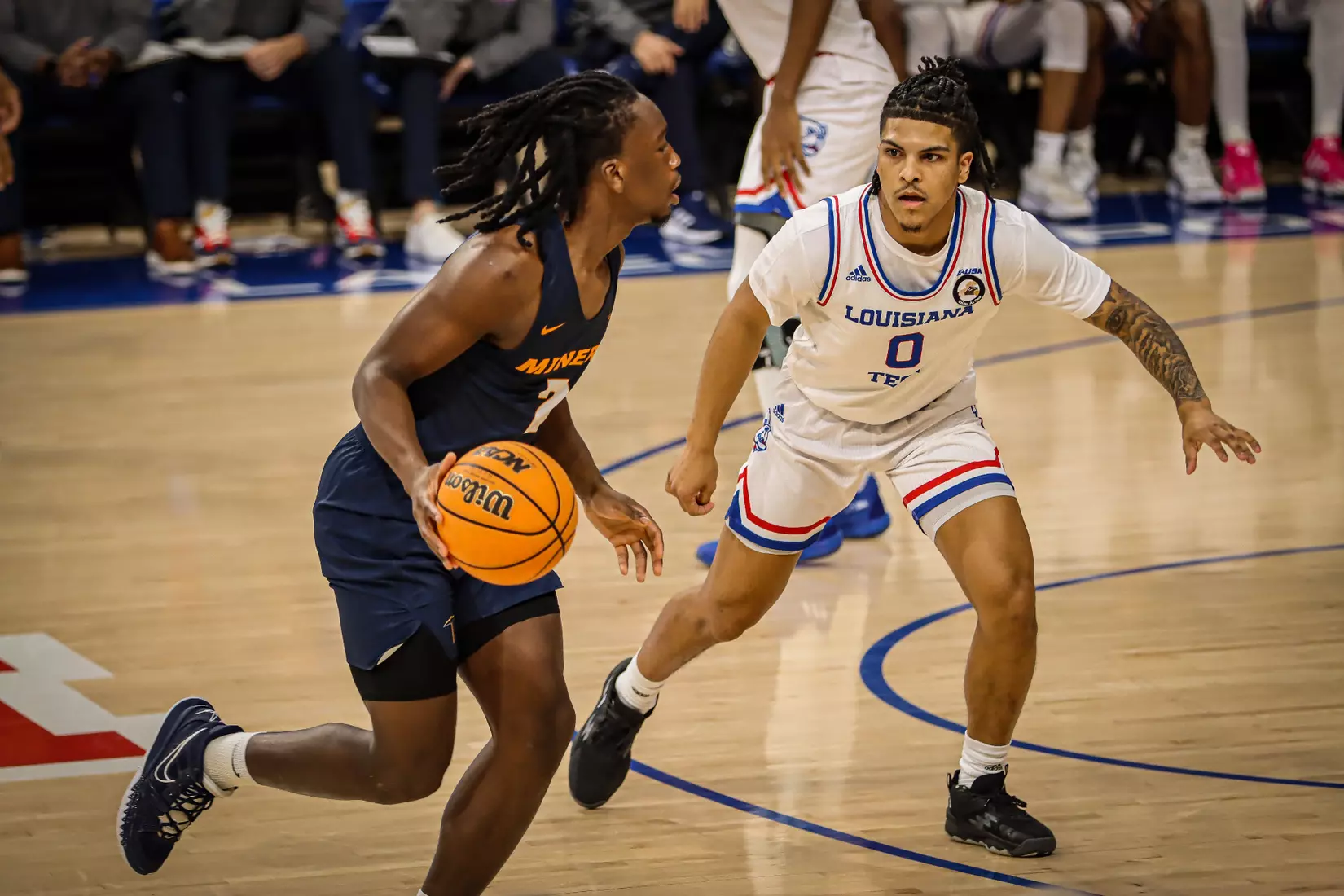 Bulldogs defeat Miners, 60-58