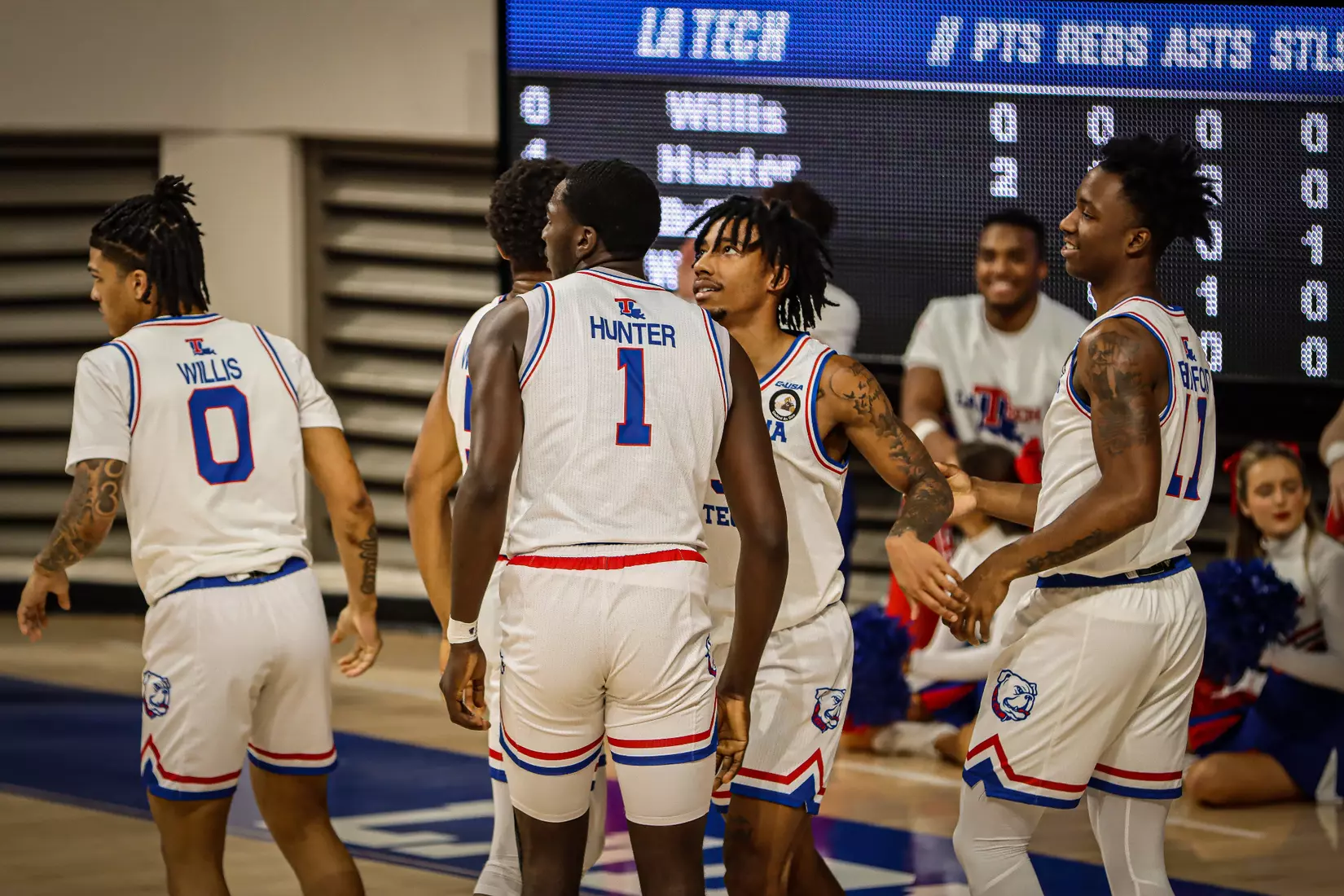 Bulldogs defeat Miners, 60-58