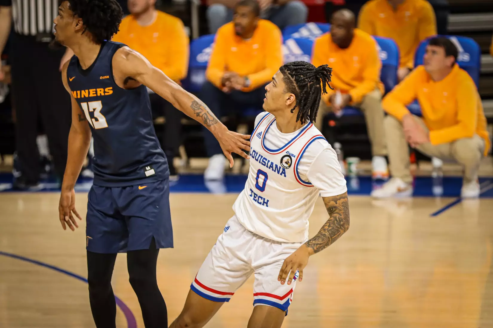 Bulldogs defeat Miners, 60-58