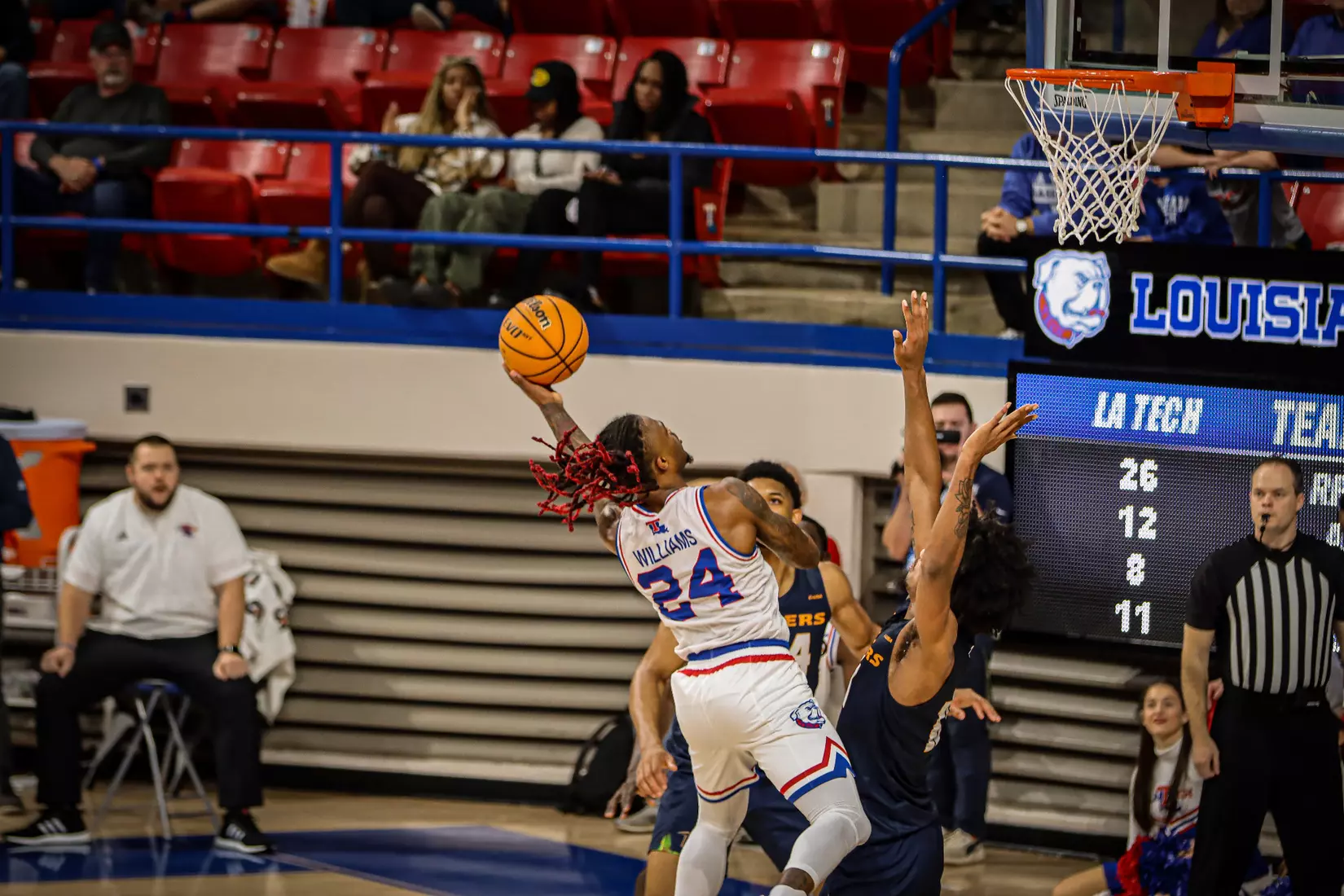 Bulldogs defeat Miners, 60-58