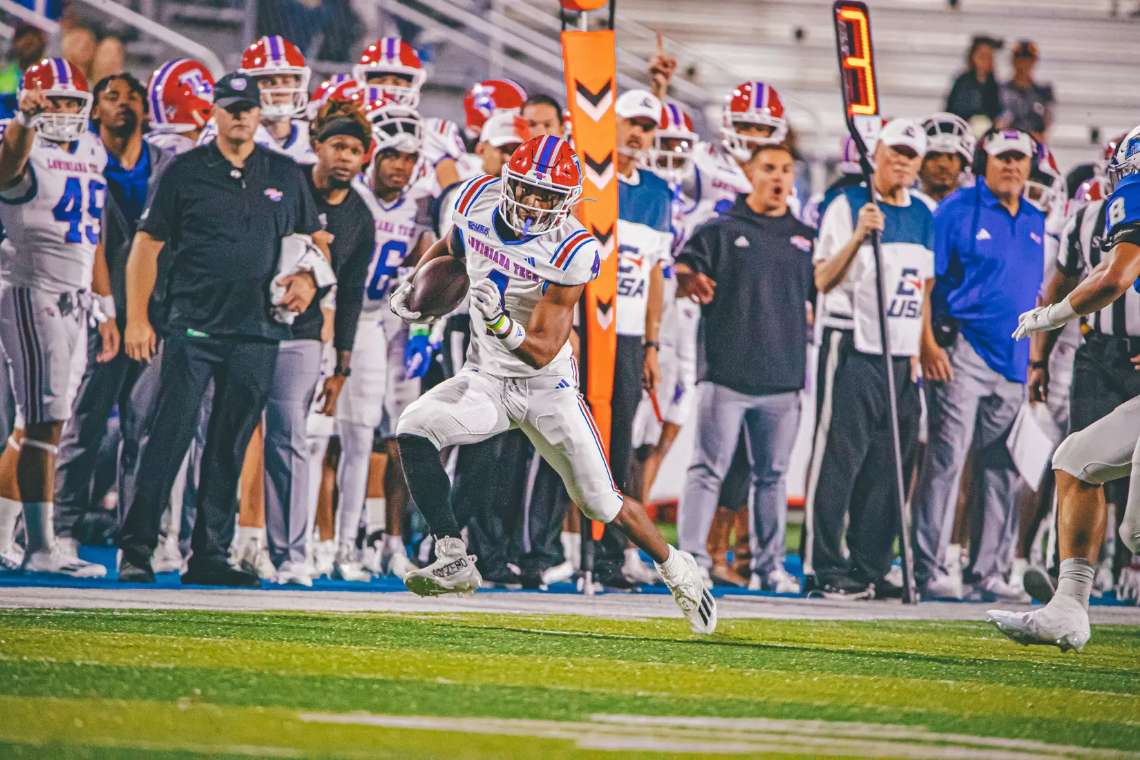 Bulldogs versus Blue Raiders