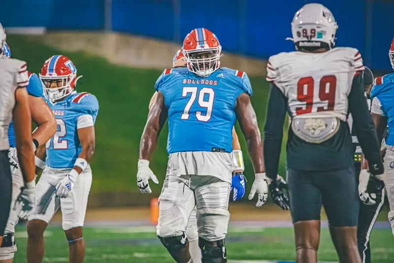 Bulldogs battle Aggies on Tuesday night