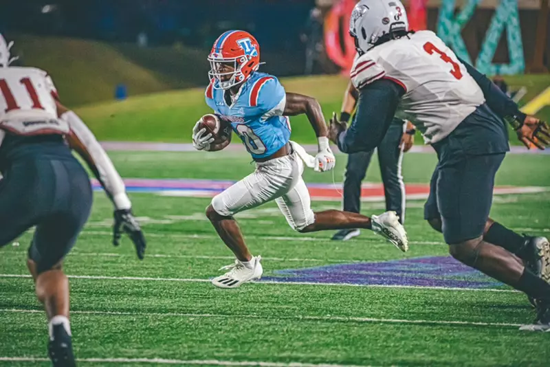 Bulldogs battle Aggies on Tuesday night