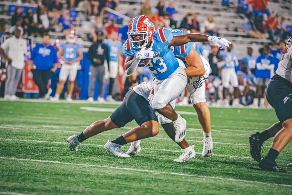 Bulldogs battle Aggies on Tuesday night