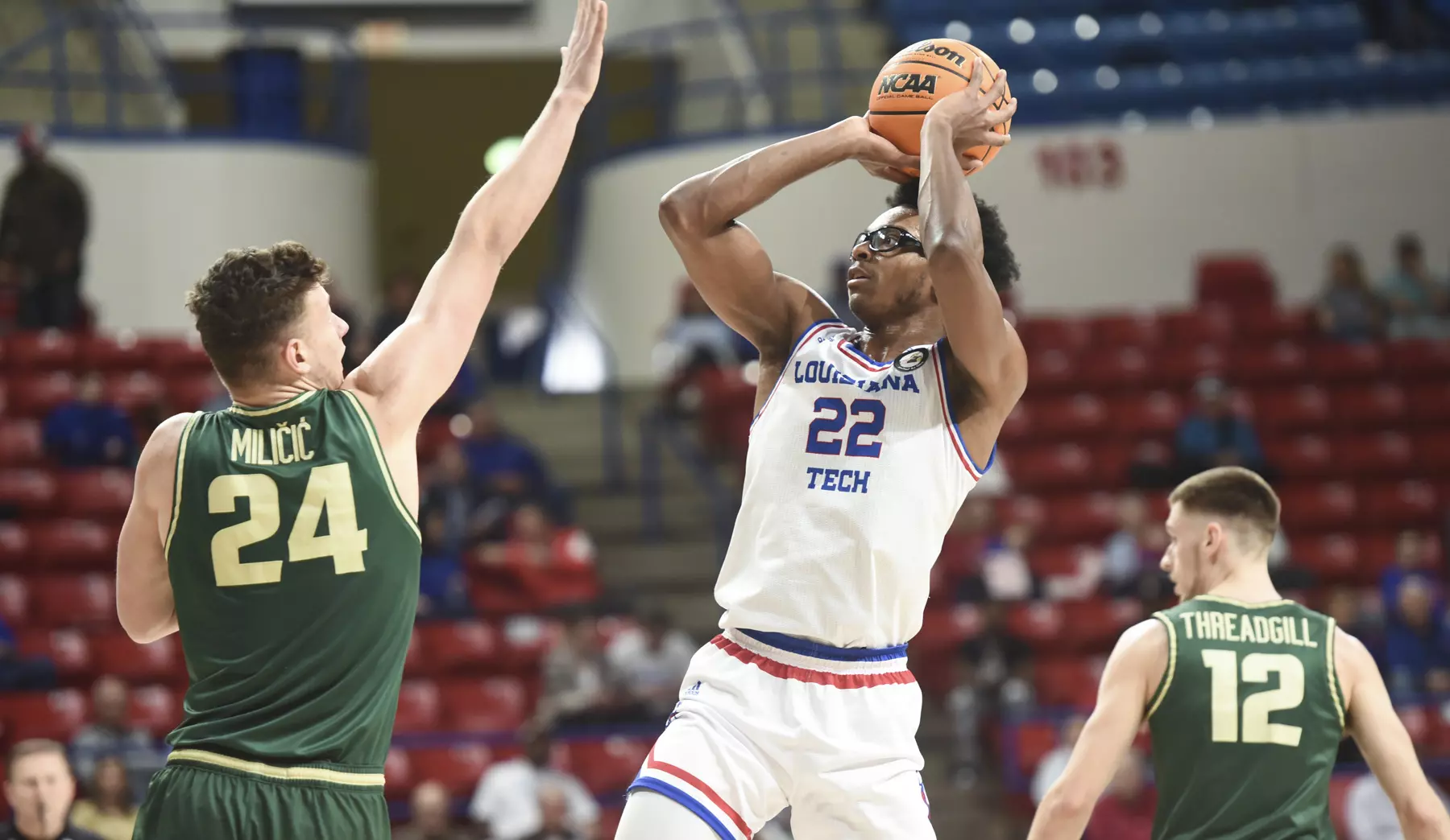 Isaiah Crawford, Bulldog Basketball vs Charlotte , Thomas Assembly Center, photo by:Donny J. Crowe