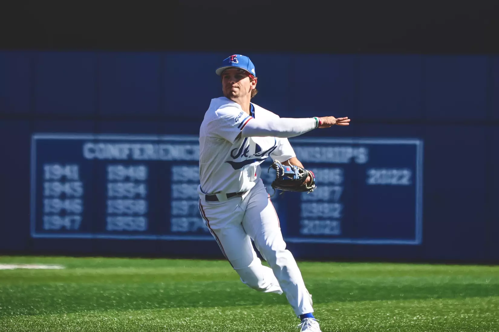 Bulldogs walk it off in extra innings to take series from Wildcats