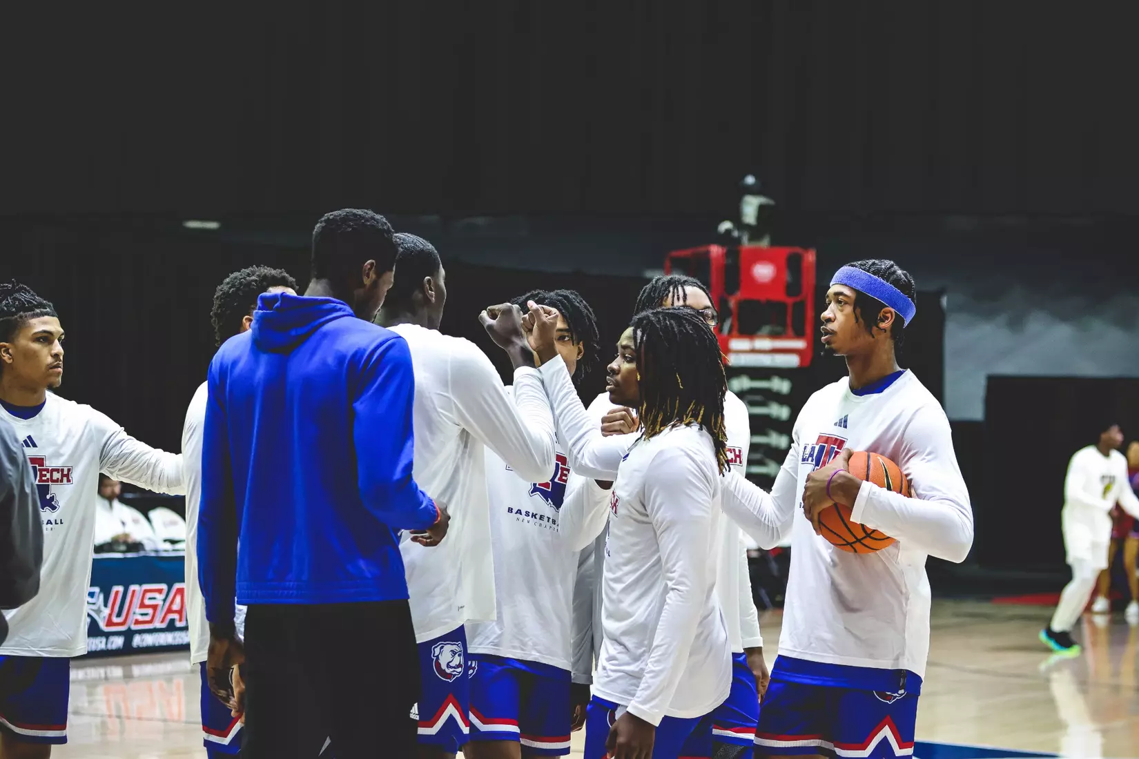 Bulldogs advance to quarterfinals with 81-76 overtime win