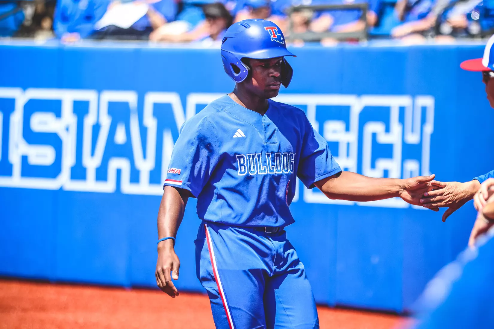 Bulldogs sweep Panthers with 10-5 Sunday win