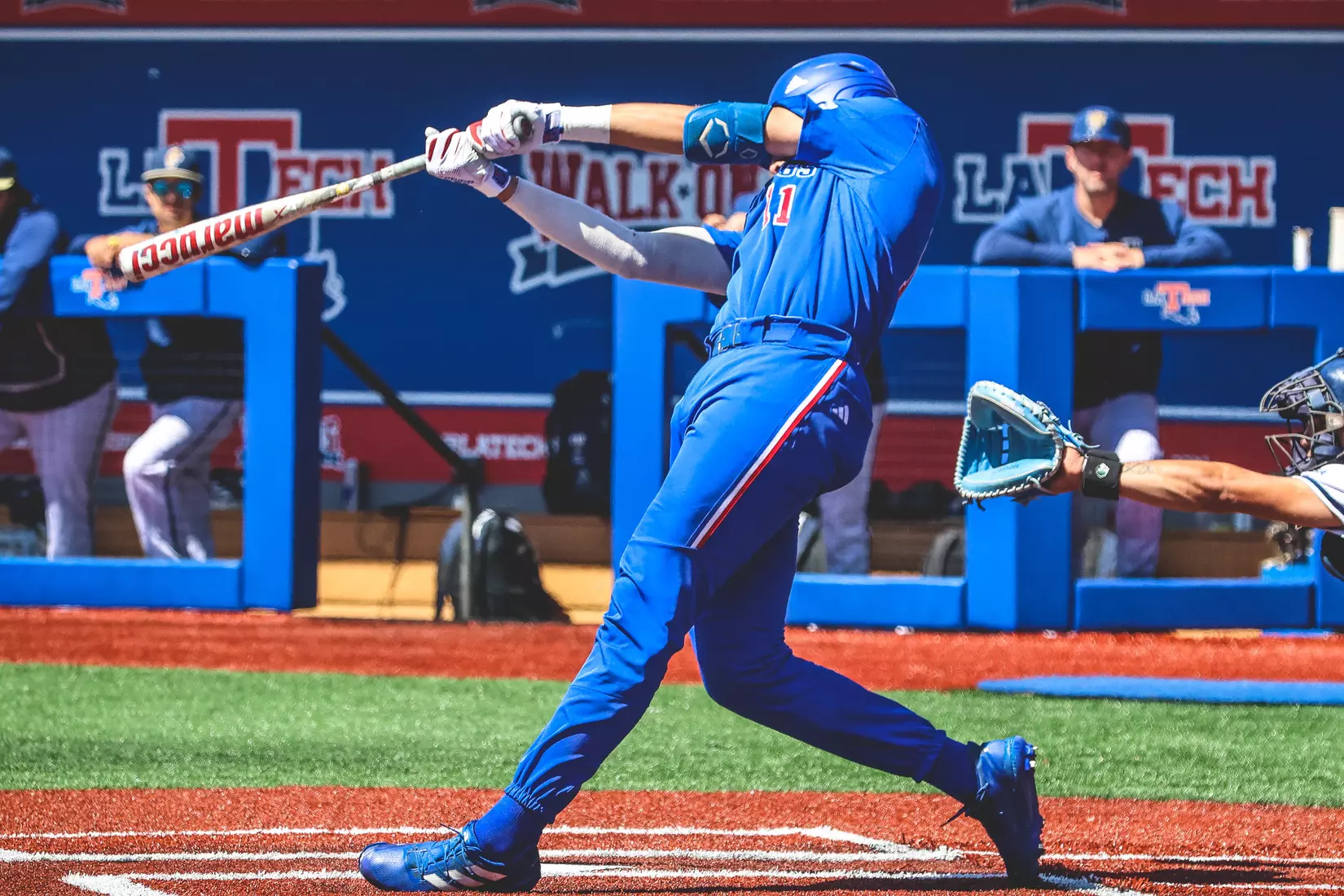 Bulldogs sweep Panthers with 10-5 Sunday win