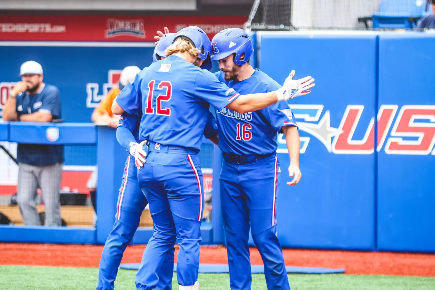 Bulldogs win regular season finale