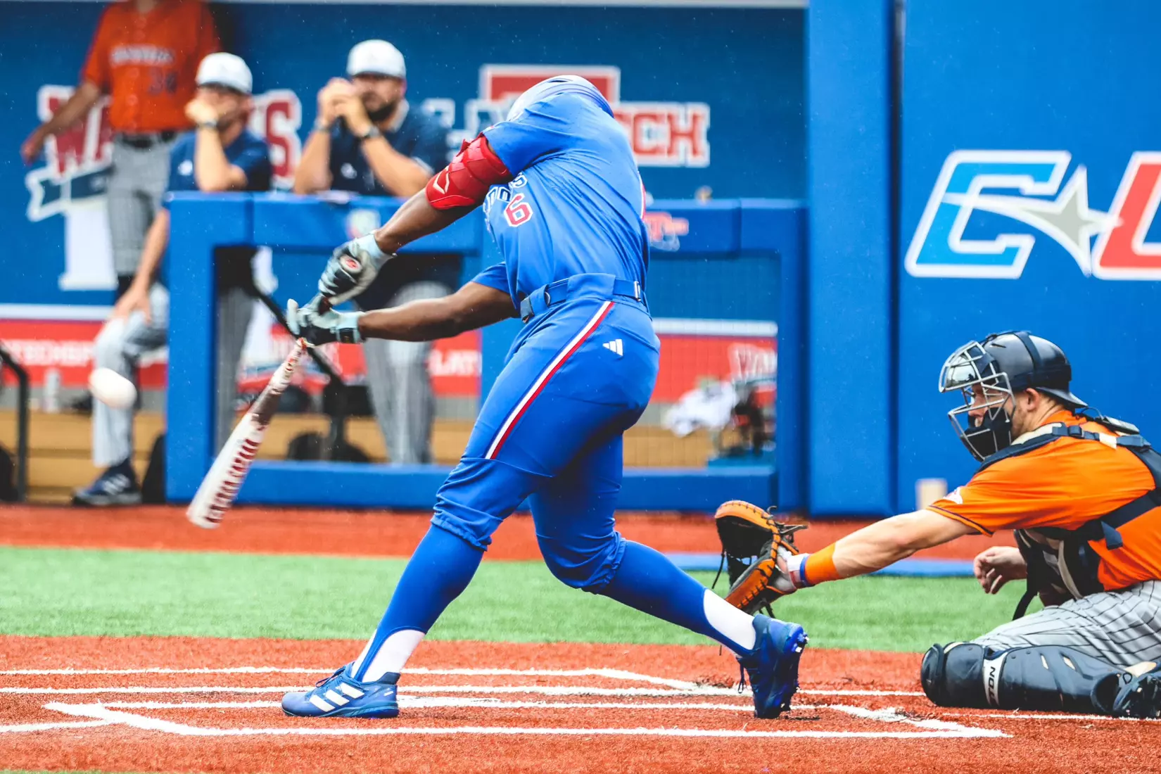 Bulldogs win regular season finale