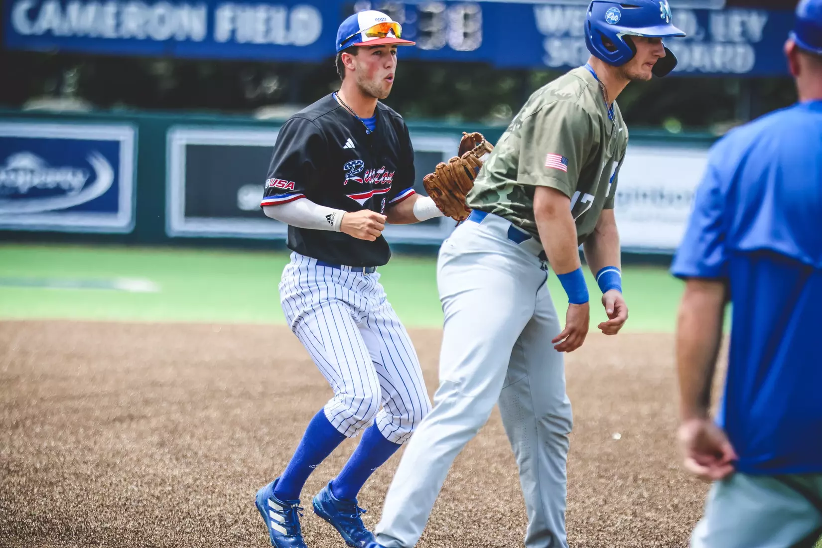 Bulldogs fall to Blue Raiders despite late rally