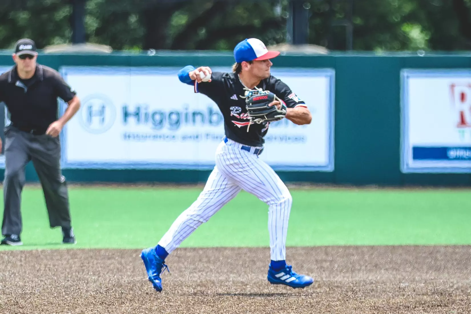 Bulldogs fall to Blue Raiders despite late rally