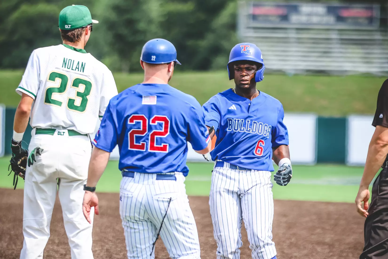 2023 season ends for Bulldogs with 4-1 loss to 49ers