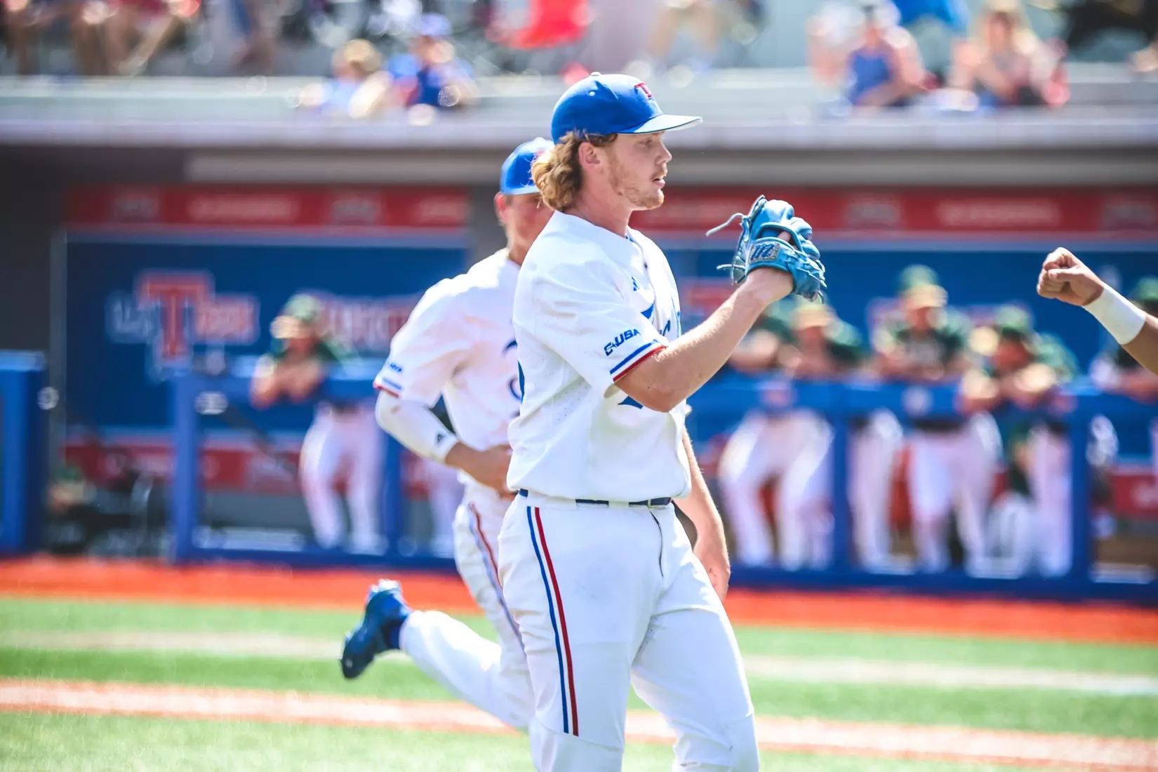 Bulldogs complete comeback with 7-4 victory
