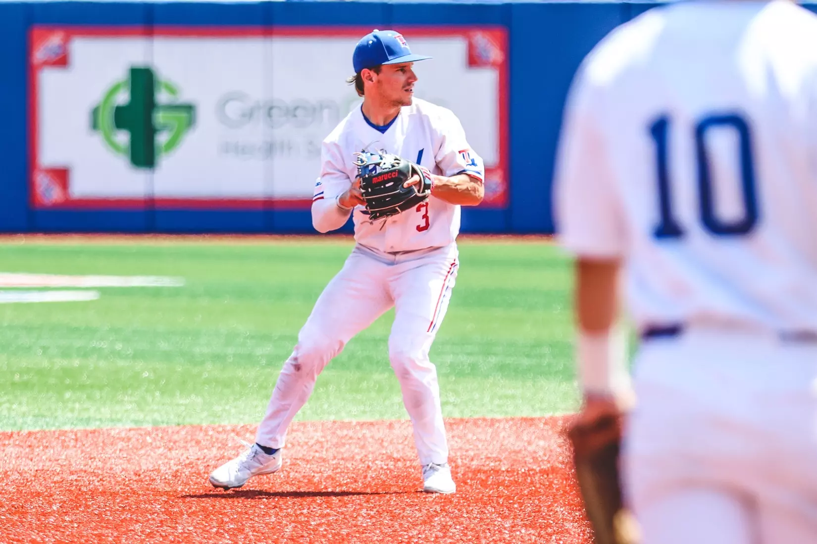 Bulldogs complete comeback with 7-4 victory
