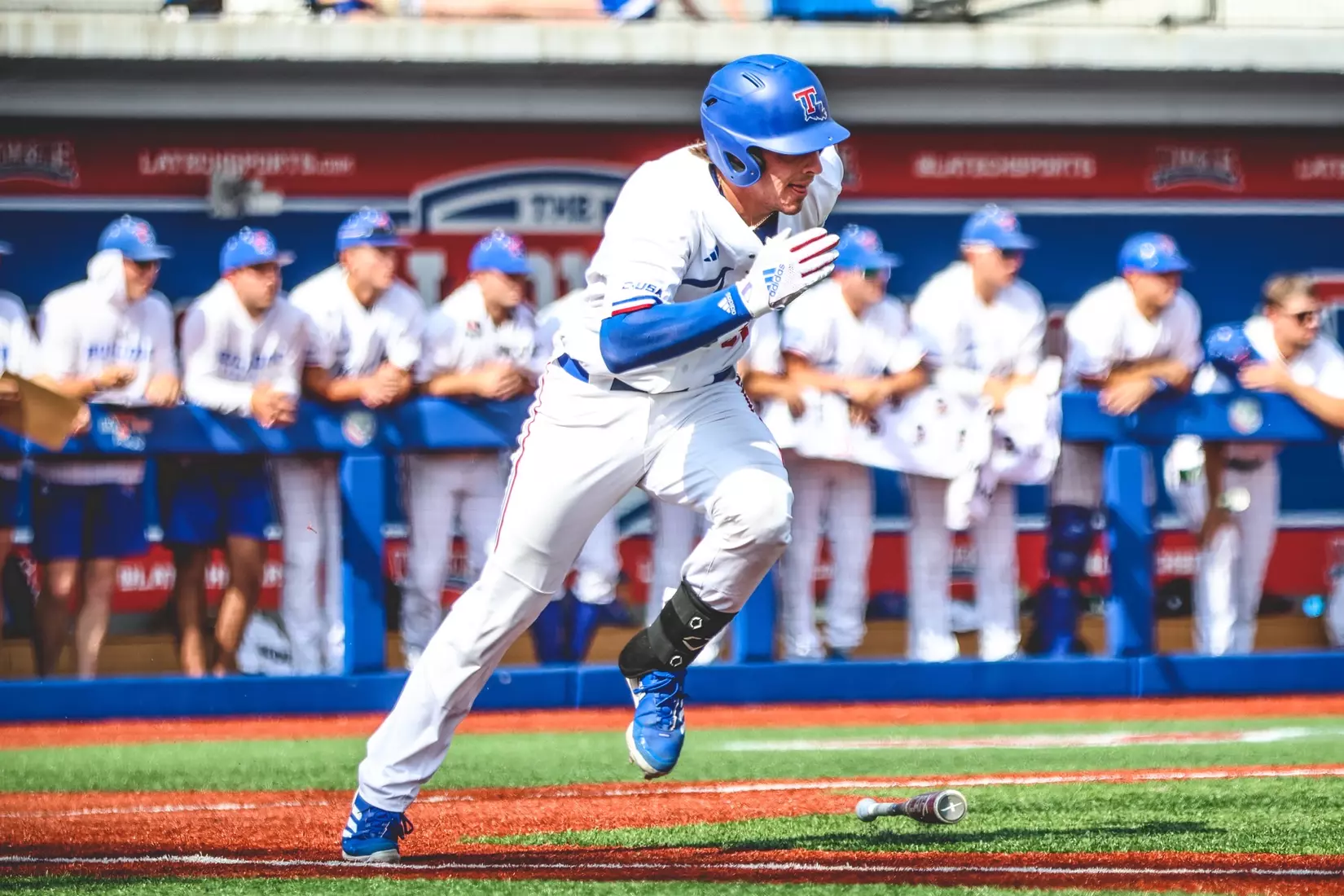 Bulldogs complete comeback with 7-4 victory