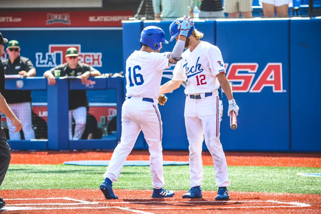 Bulldogs complete comeback with 7-4 victory