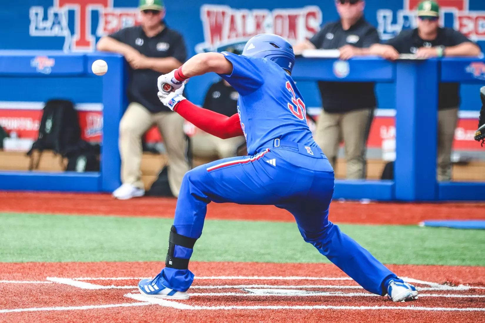 Bulldogs fall on Sunday to Blazers