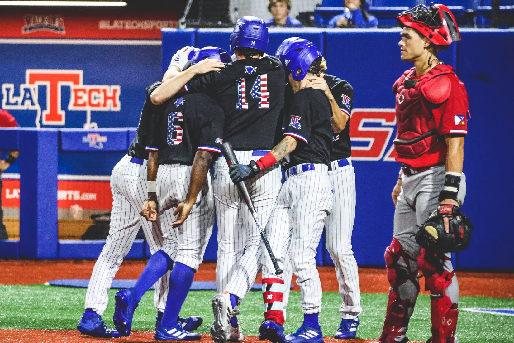 Bulldogs defeat Ragin' Cajuns