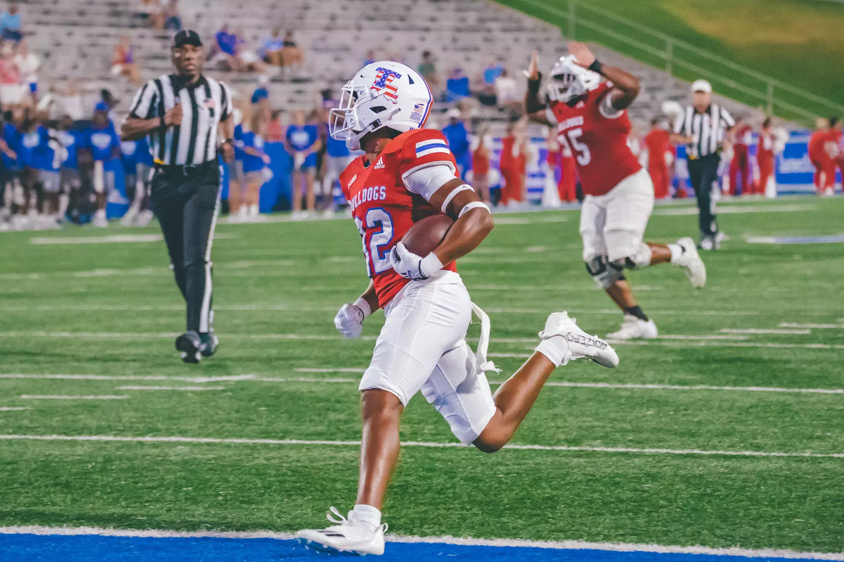 Bulldogs win 2023 season opener