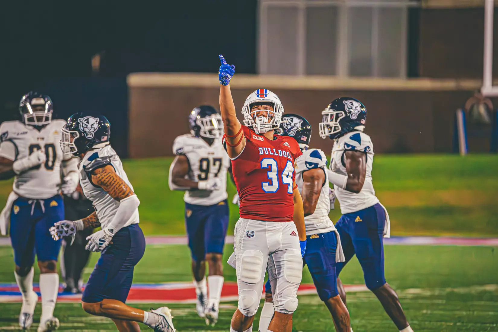 Bulldogs win 2023 season opener