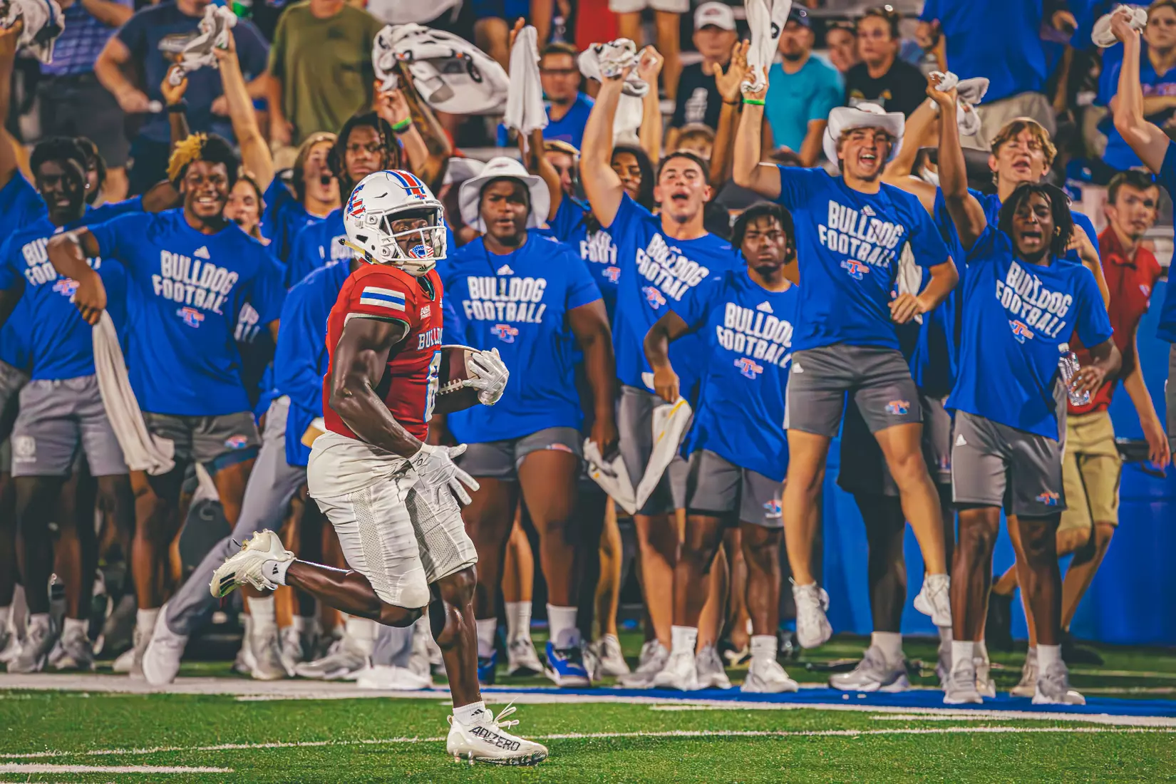Bulldogs win 2023 season opener
