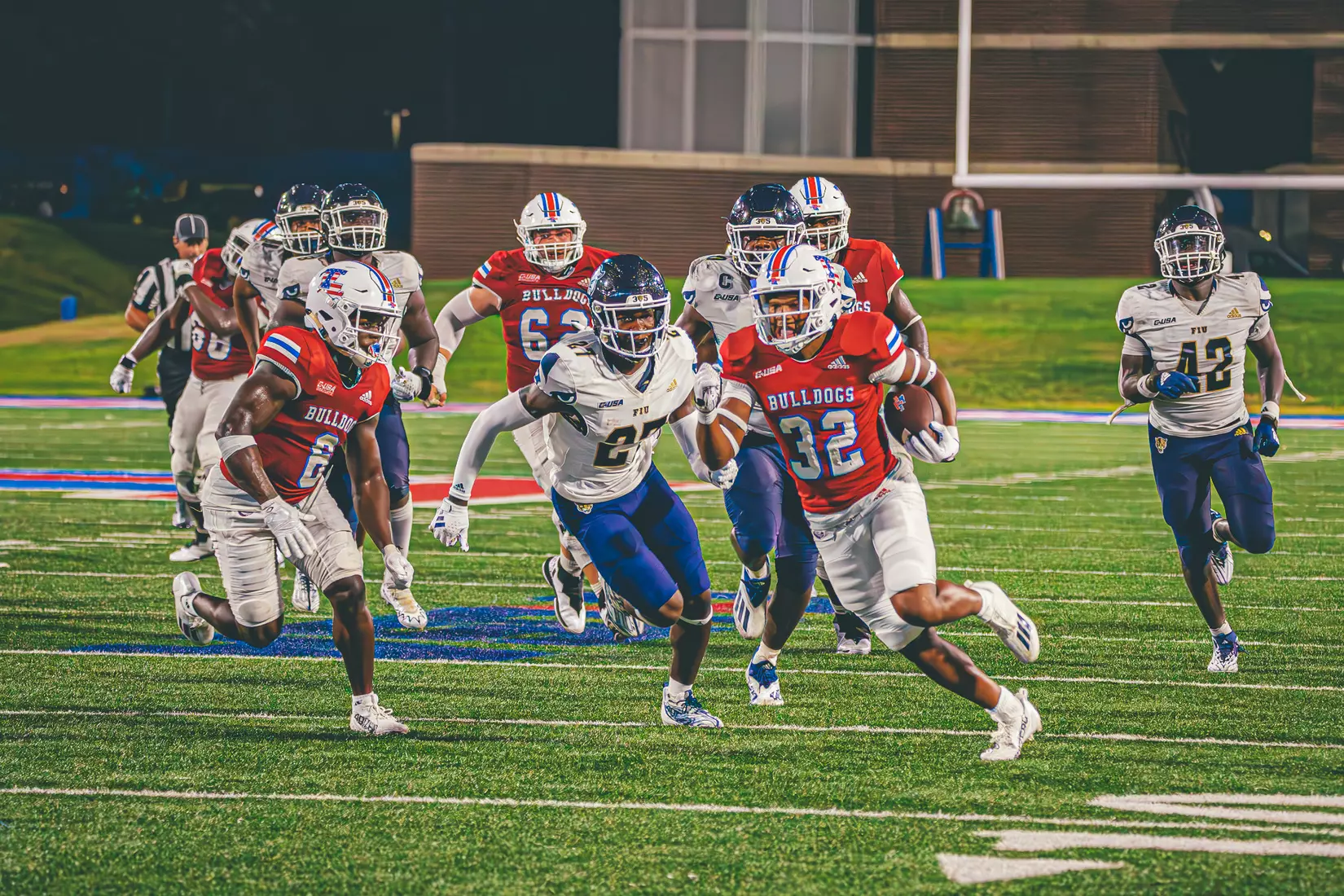 Bulldogs win 2023 season opener