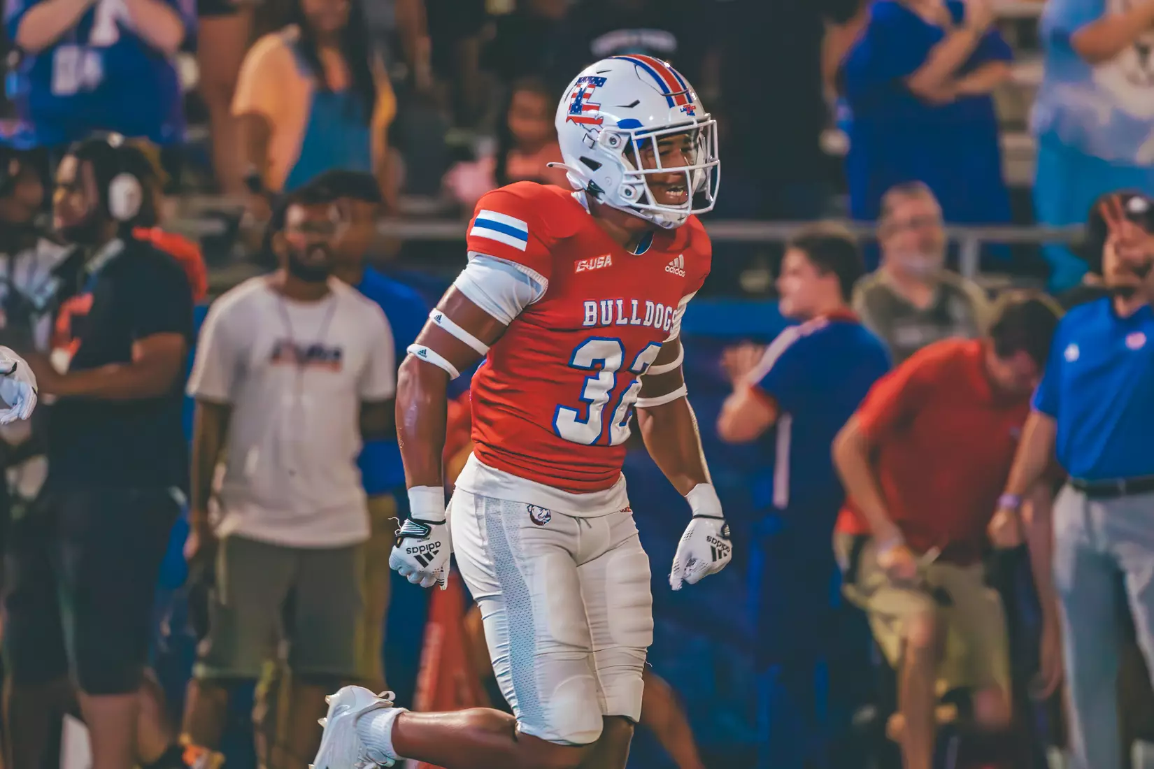 Bulldogs win 2023 season opener