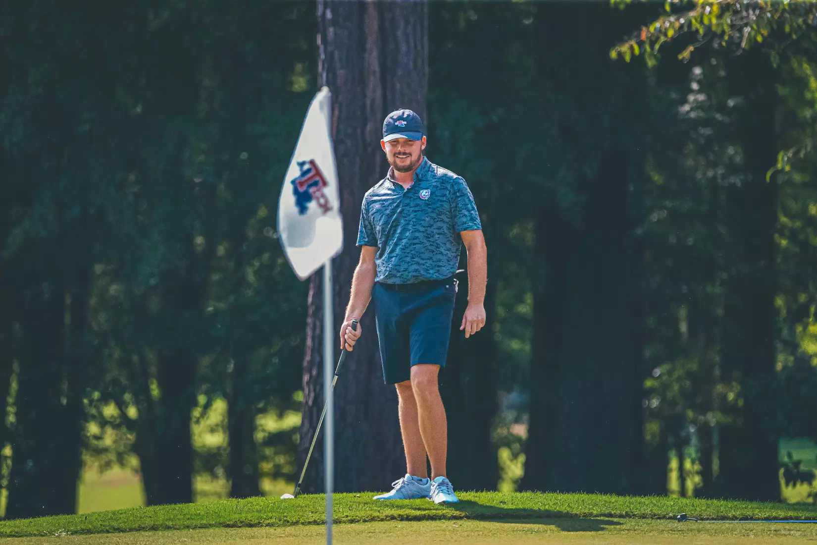 Bulldogs shoot 281 in round two of Argent Financial Classic