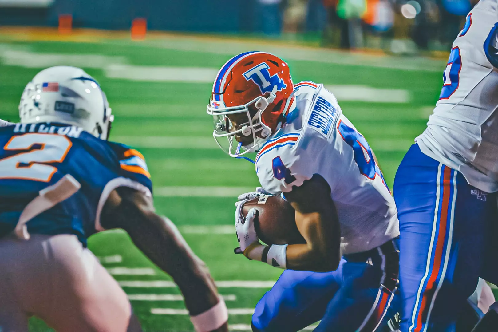 Bulldogs battle Miners on Friday night