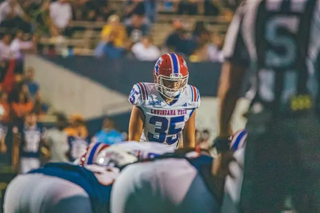 Bulldogs battle Miners on Friday night