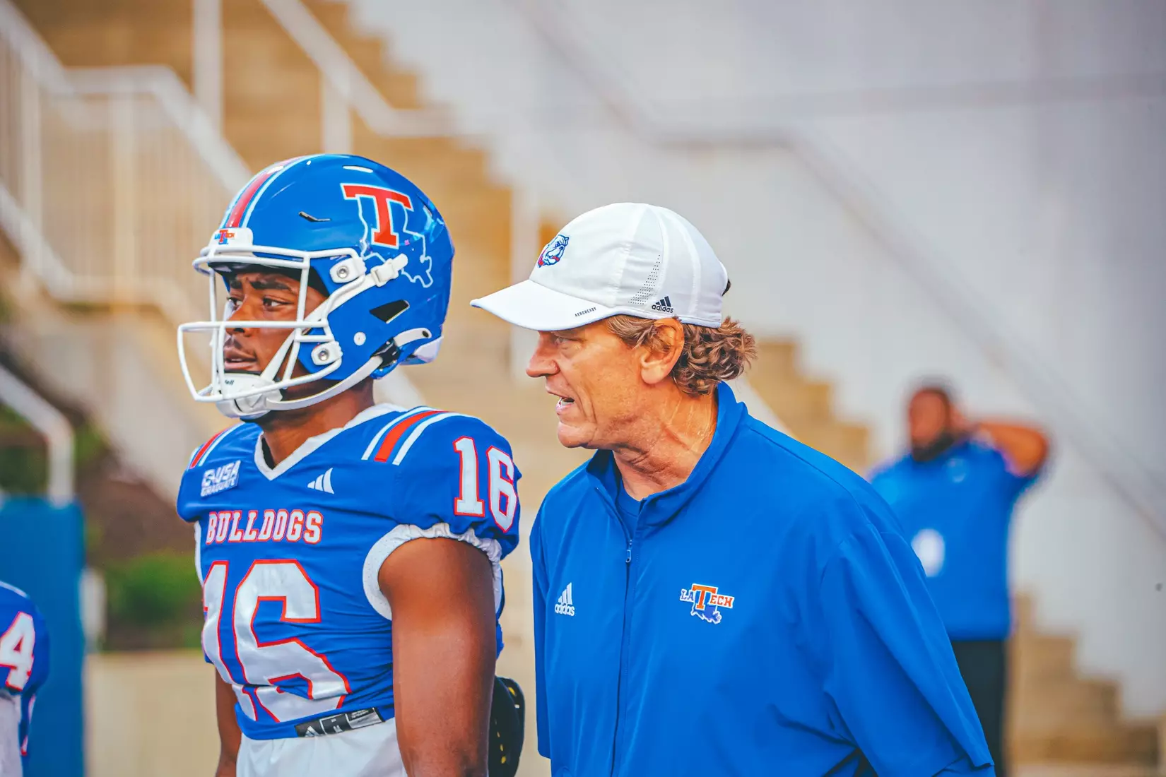 Bulldogs blowout Blue Raiders
