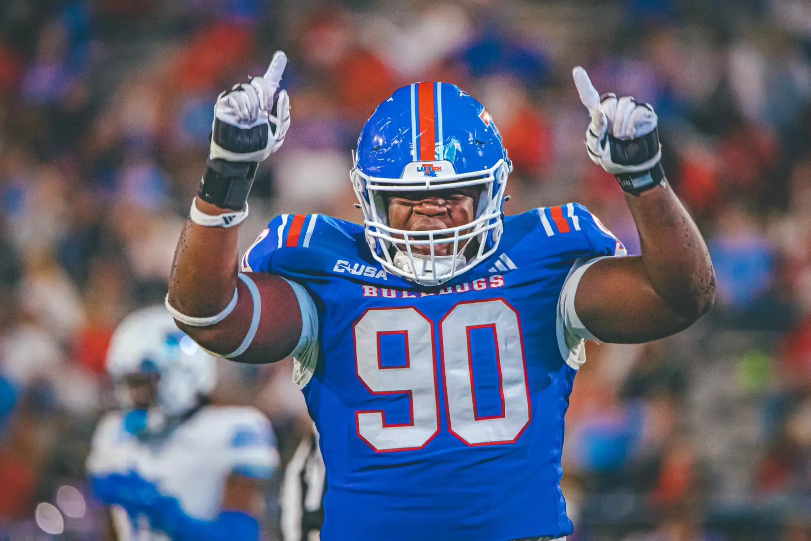 Bulldogs blowout Blue Raiders