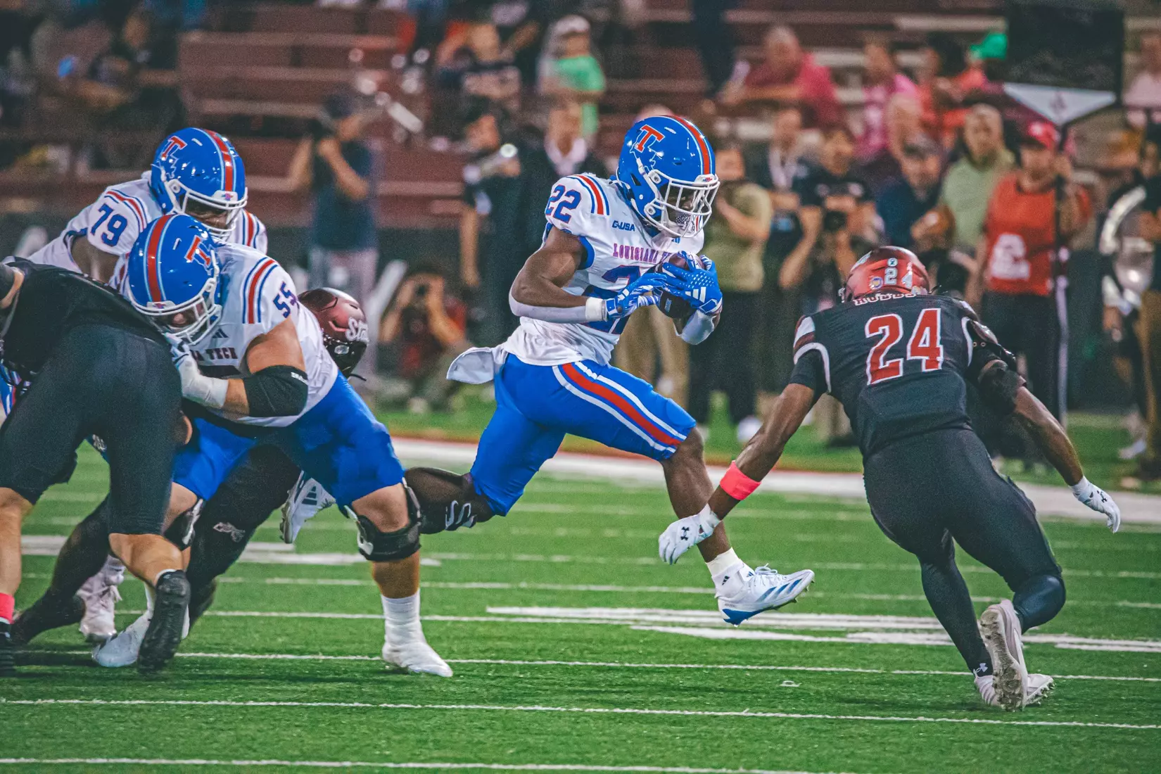 Bulldogs battled the Aggies in Las Cruces