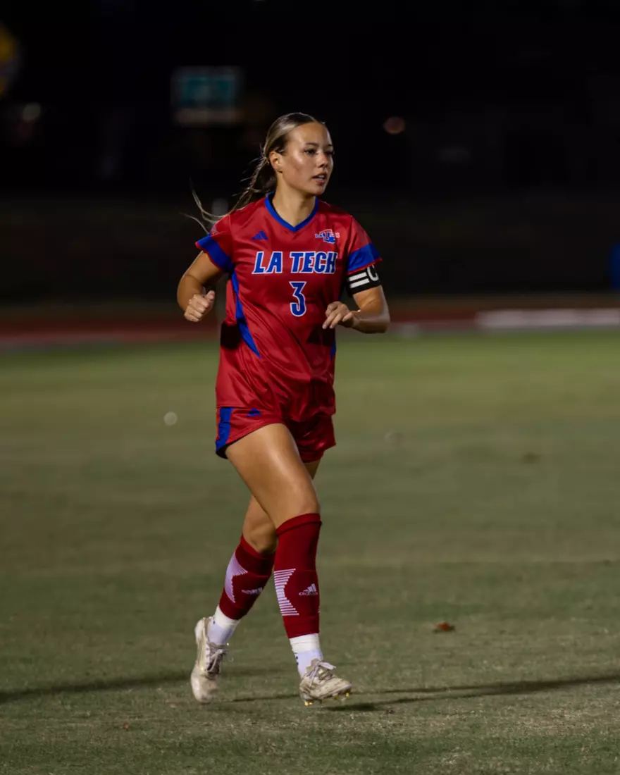 Bulldogs fall to Blue Raiders in season finale