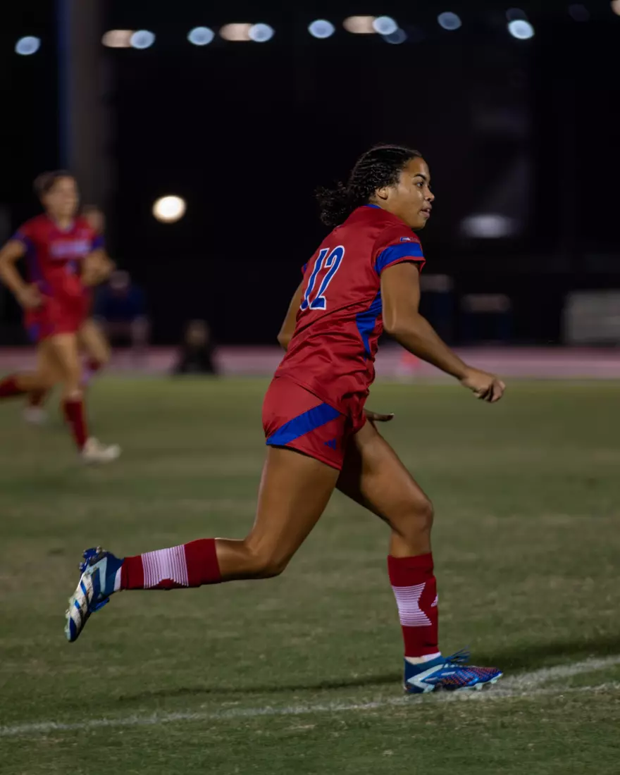 Bulldogs fall to Blue Raiders in season finale