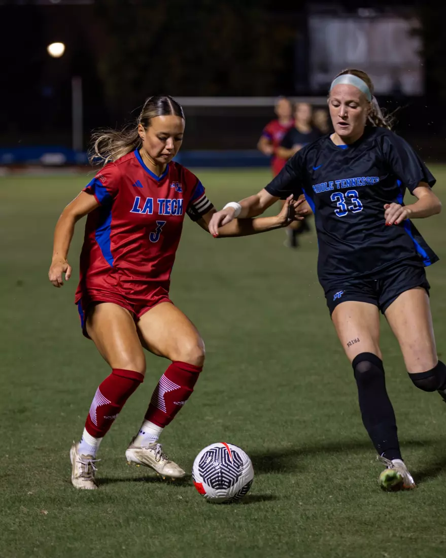 Bulldogs fall to Blue Raiders in season finale