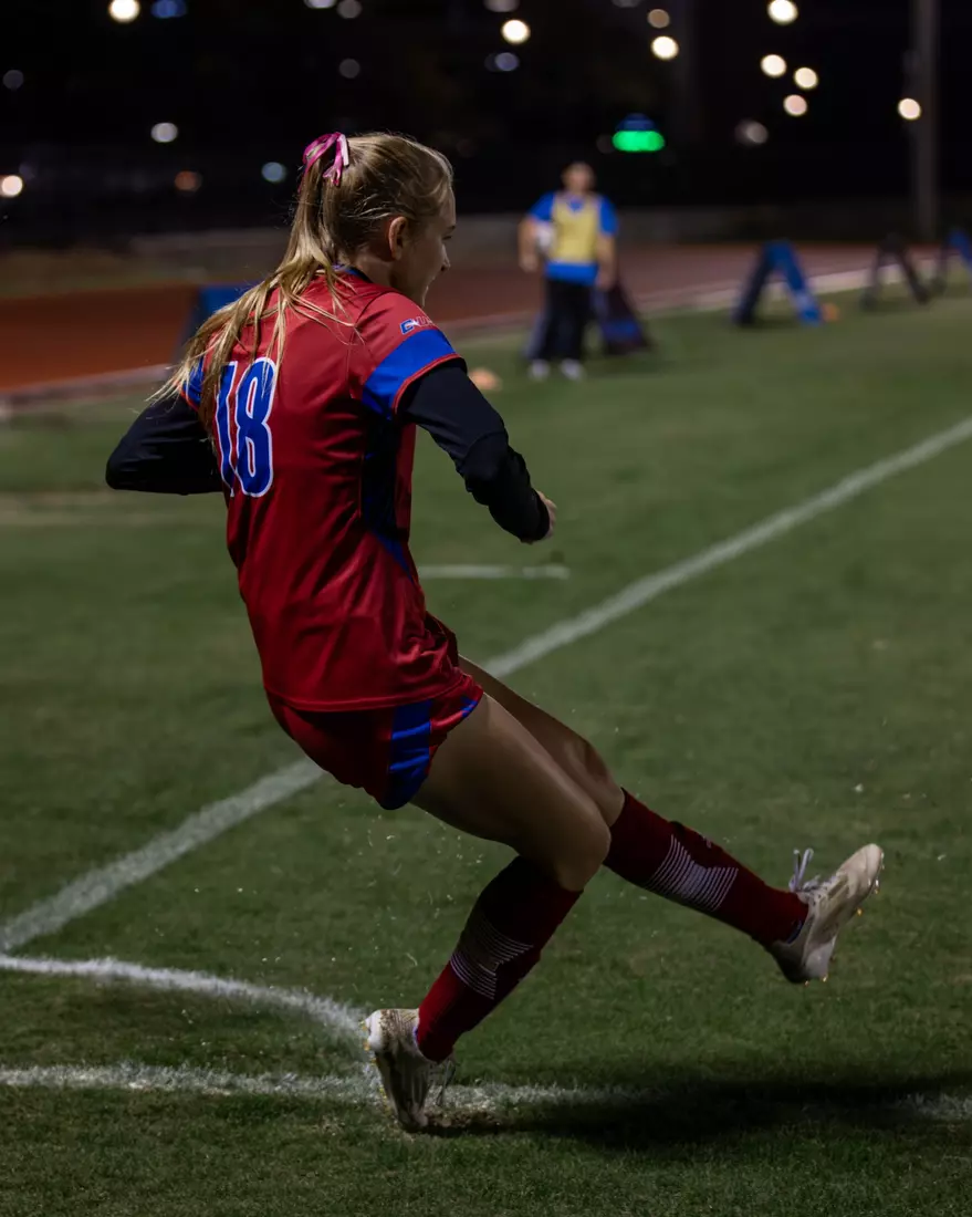 Bulldogs fall to Blue Raiders in season finale