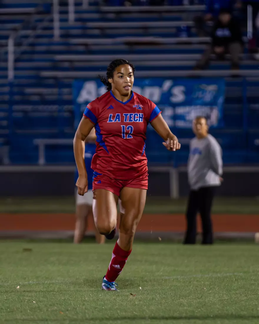 Bulldogs fall to Blue Raiders in season finale