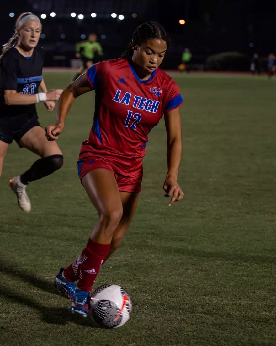 Bulldogs fall to Blue Raiders in season finale