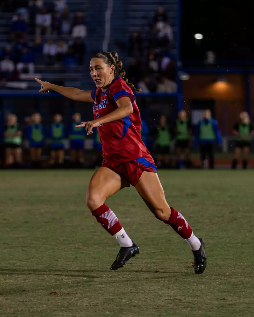 Bulldogs fall to Blue Raiders in season finale