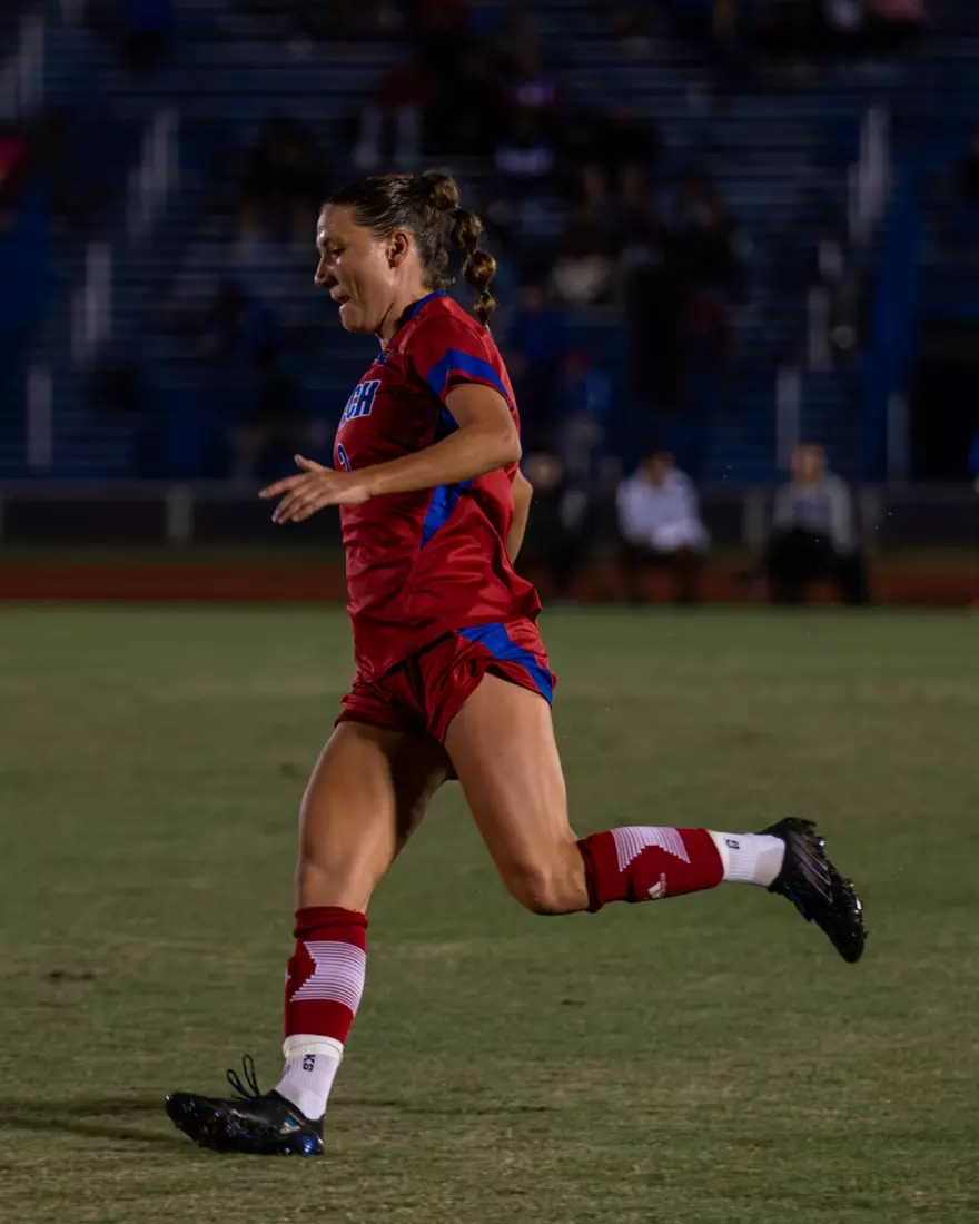 Bulldogs fall to Blue Raiders in season finale