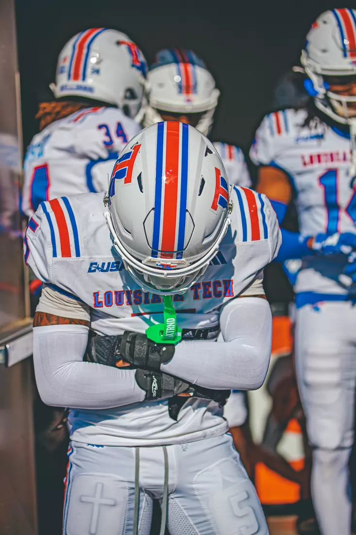 Bulldogs upset Hilltoppers in Bowling Green